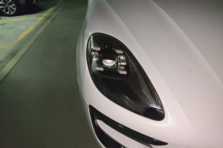 Used Porsche Macan 2017 Macan GTS 3.0T Right Front Headlight