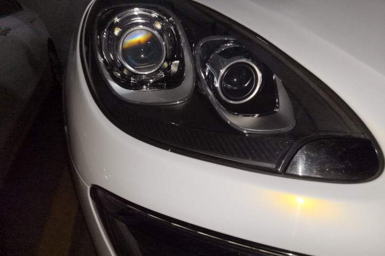 Used Porsche Macan 2017 Macan 2.0T Right Front Headlight