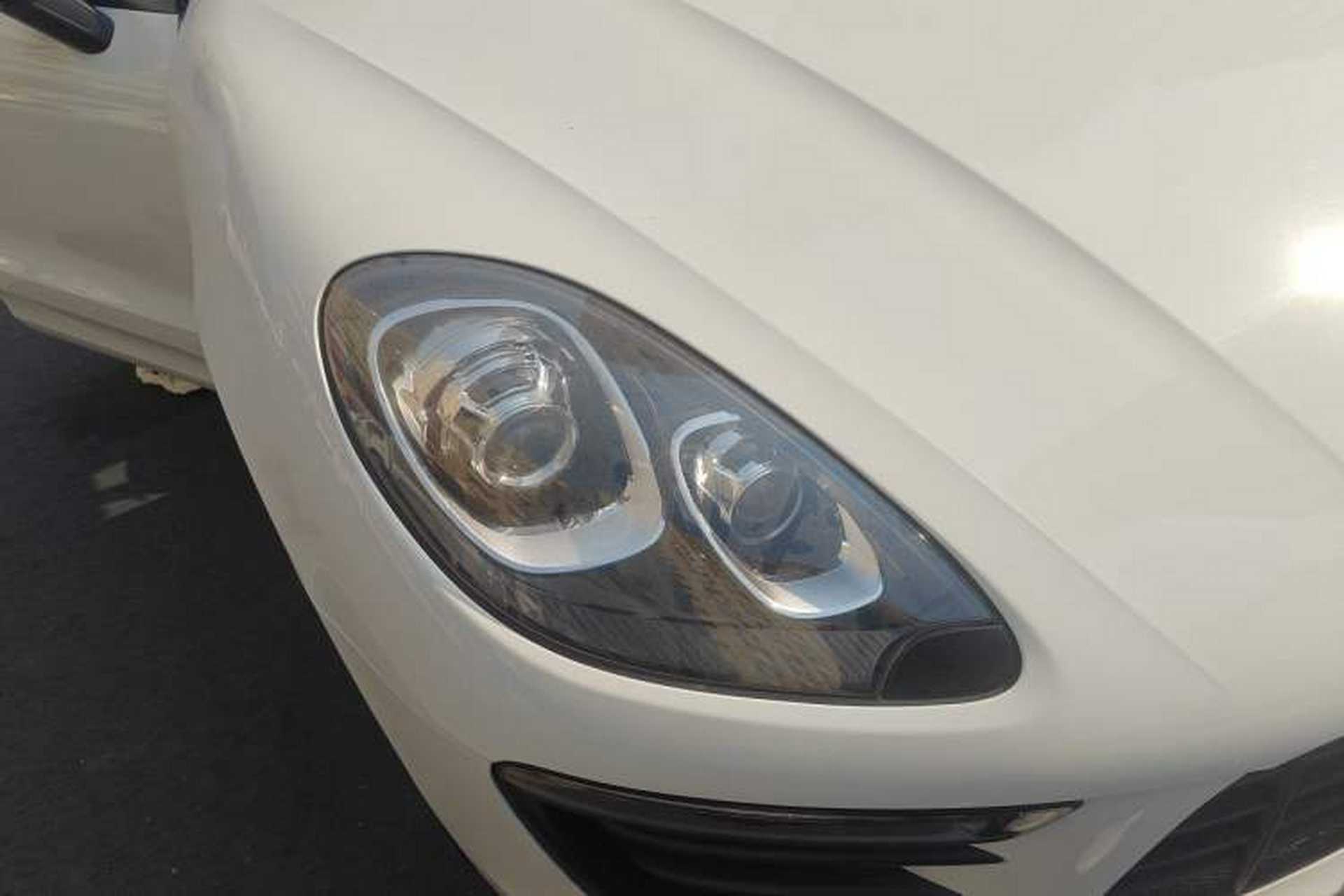 Used Porsche Macan 2017 Macan 2.0T Right Front Headlight