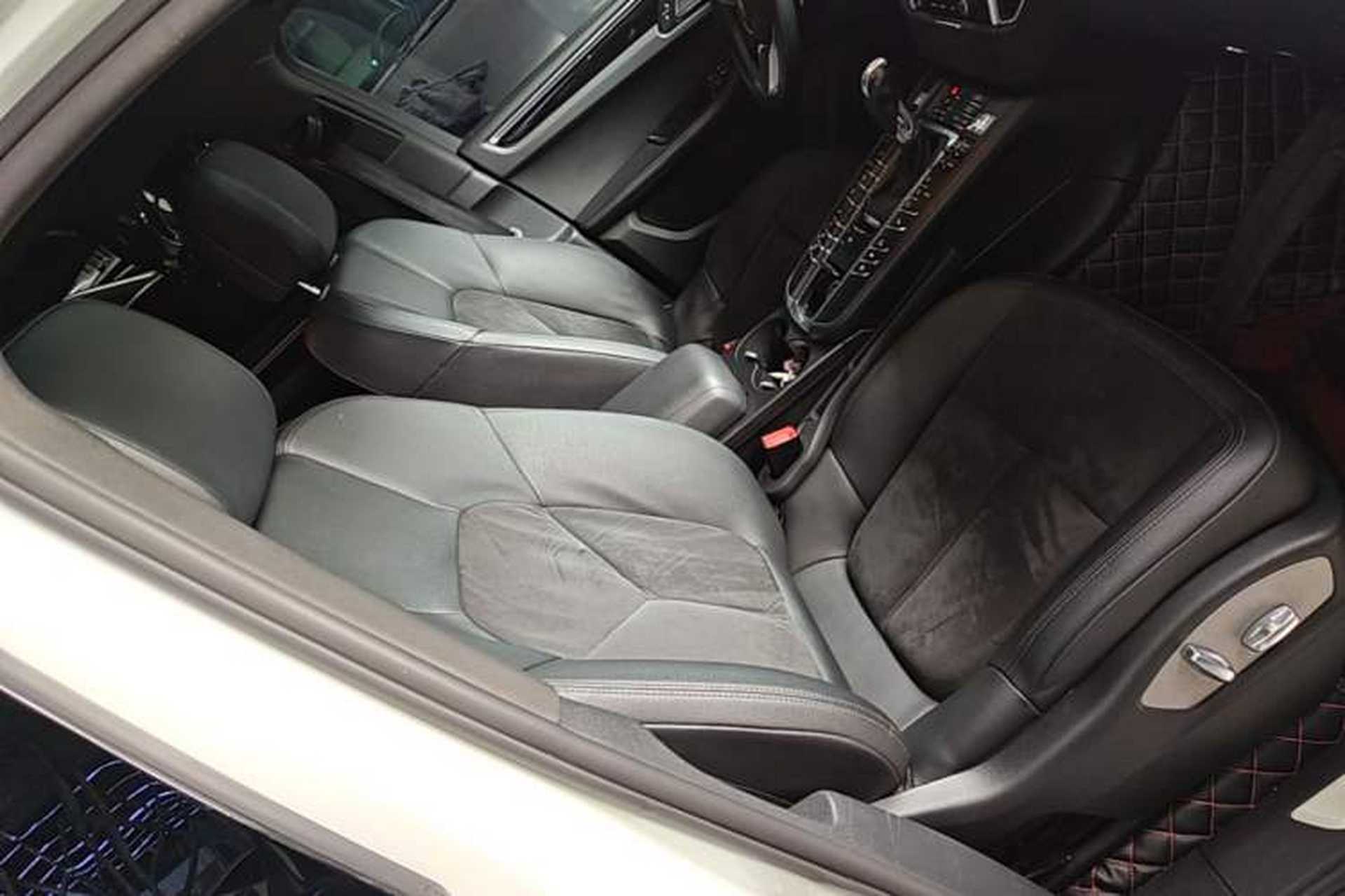 Used Porsche Macan 2017 Macan S 3.0T Right Front Seat