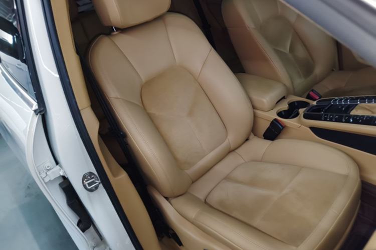 Used Porsche Macan 2017 Macan S 3.0T Right Front Seat