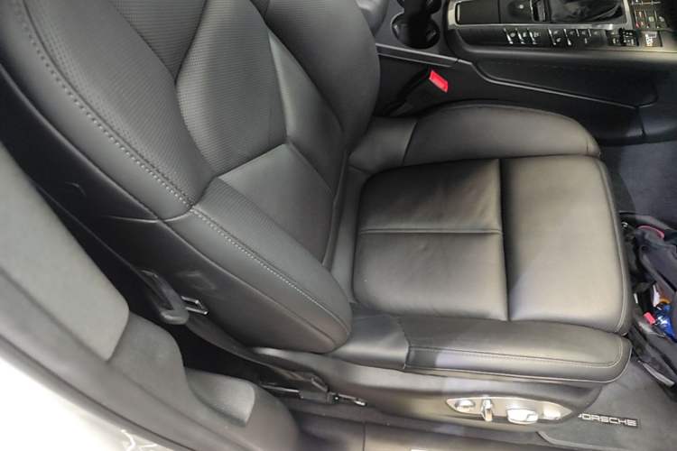 Used Porsche Macan 2017 Macan S 3.0T Right Front Seat