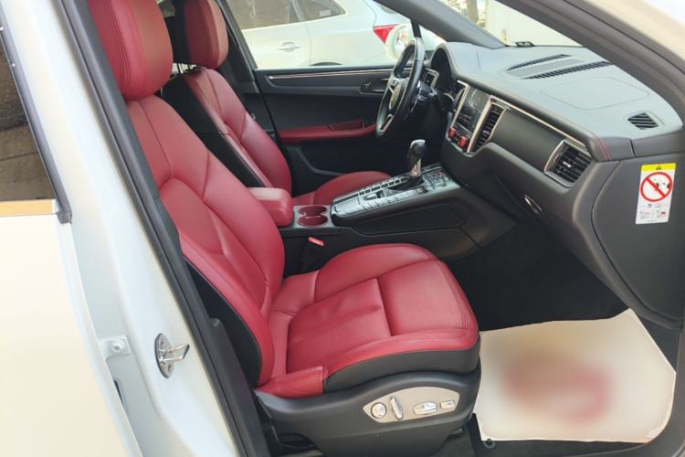 Used Porsche Macan 2017 Macan 2.0T Right Front Seat