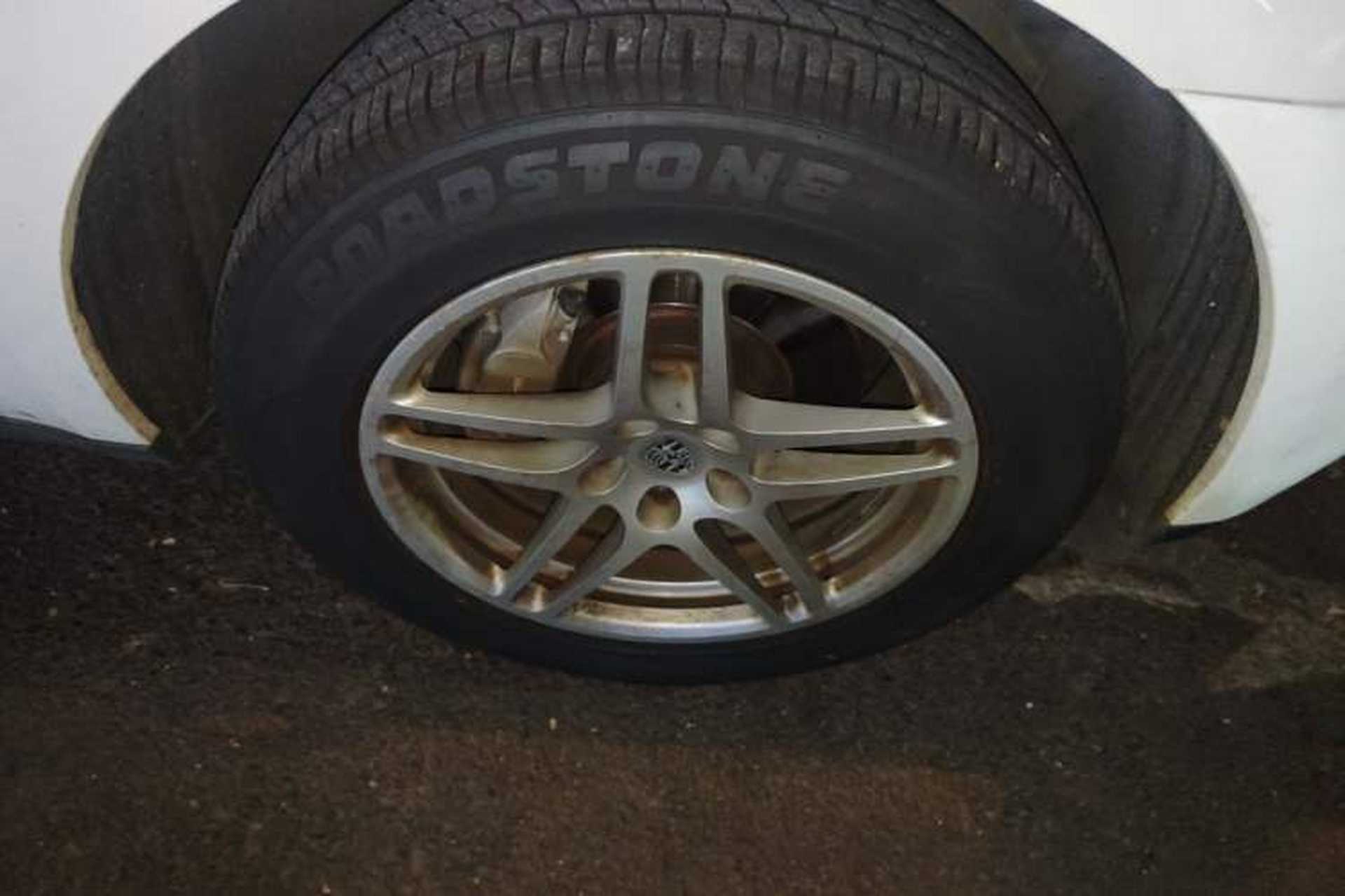 Used Porsche Macan 2017 Macan 2.0T Right Front Wheel Hub