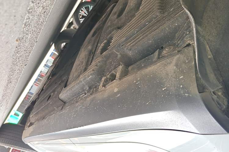 Used Porsche Macan 2017 Macan S 3.0T Right Side Sill