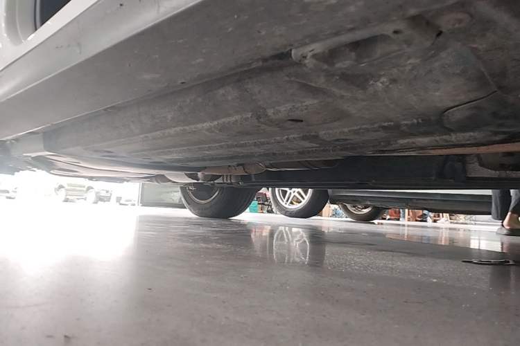 Used Porsche Macan 2017 Macan 2.0T Right Side Sill