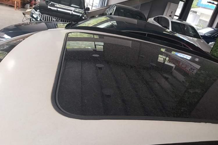 Used Porsche Macan 2017 Macan 2.0T Roof