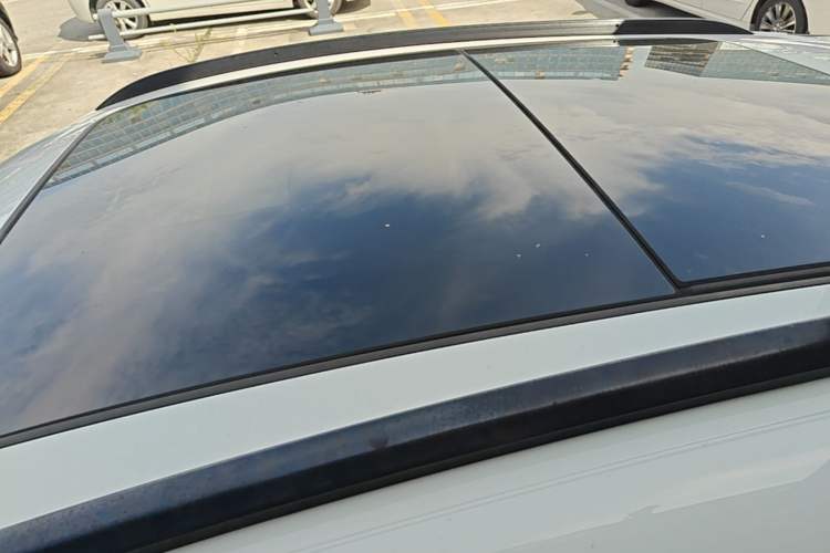 Used Porsche Macan 2017 Macan 2.0T Roof