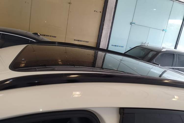 Used Porsche Macan 2017 Macan 2.0T Roof
