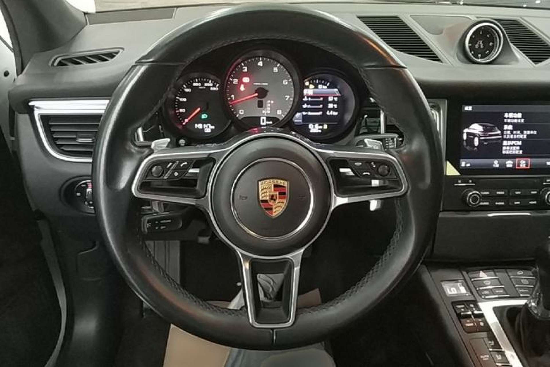 Used Porsche Macan 2017 Macan S 3.0T Steering Wheel