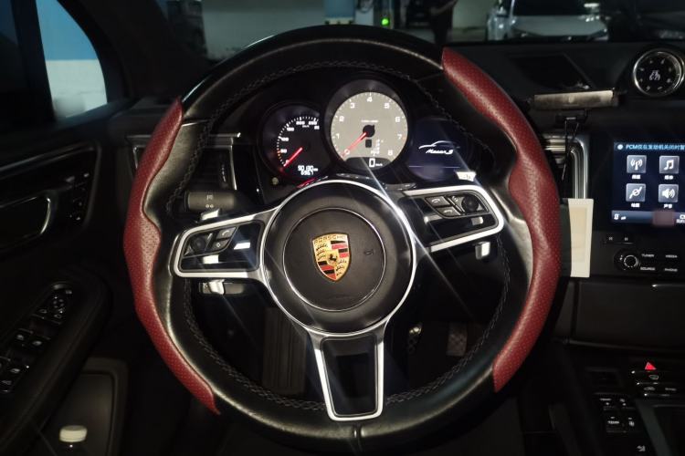 Used Porsche Macan 2017 Macan S 3.0T Steering Wheel