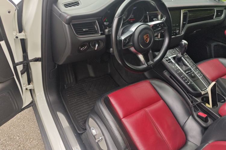 Used Porsche Macan 2017 Macan S 3.0T Steering Wheel