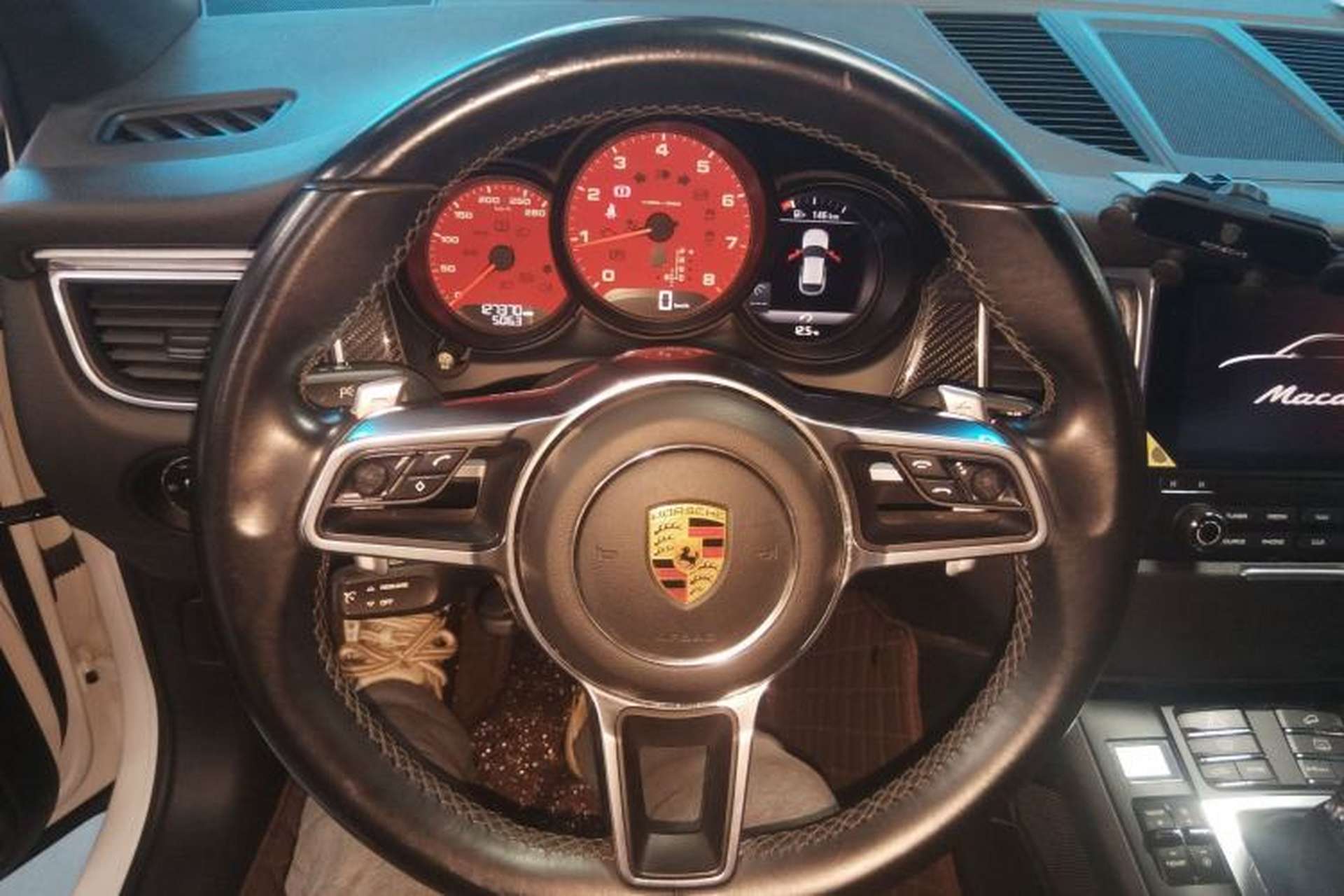 Used Porsche Macan 2017 Macan 2.0T Steering Wheel