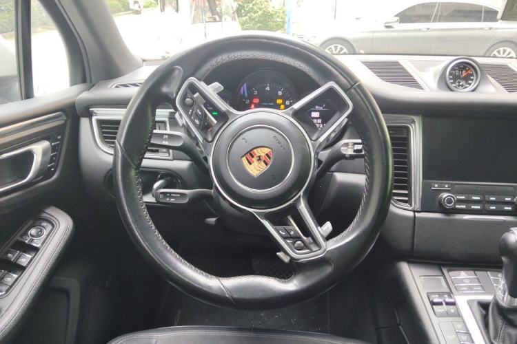 Used Porsche Macan 2017 Macan 2.0T Steering Wheel