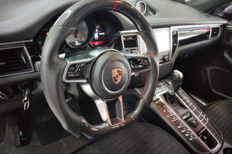 Used Porsche Macan 2017 Macan S 3.0T Steering Wheel