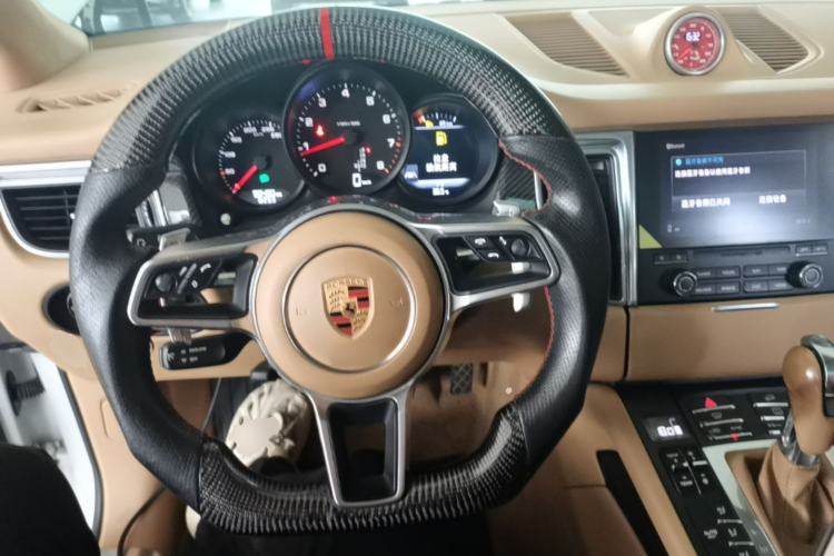 Used Porsche Macan 2017 Macan 2.0T Steering Wheel