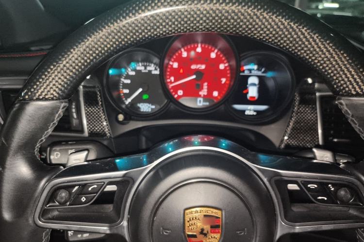 Used Porsche Macan 2017 Macan GTS 3.0T Steering Wheel