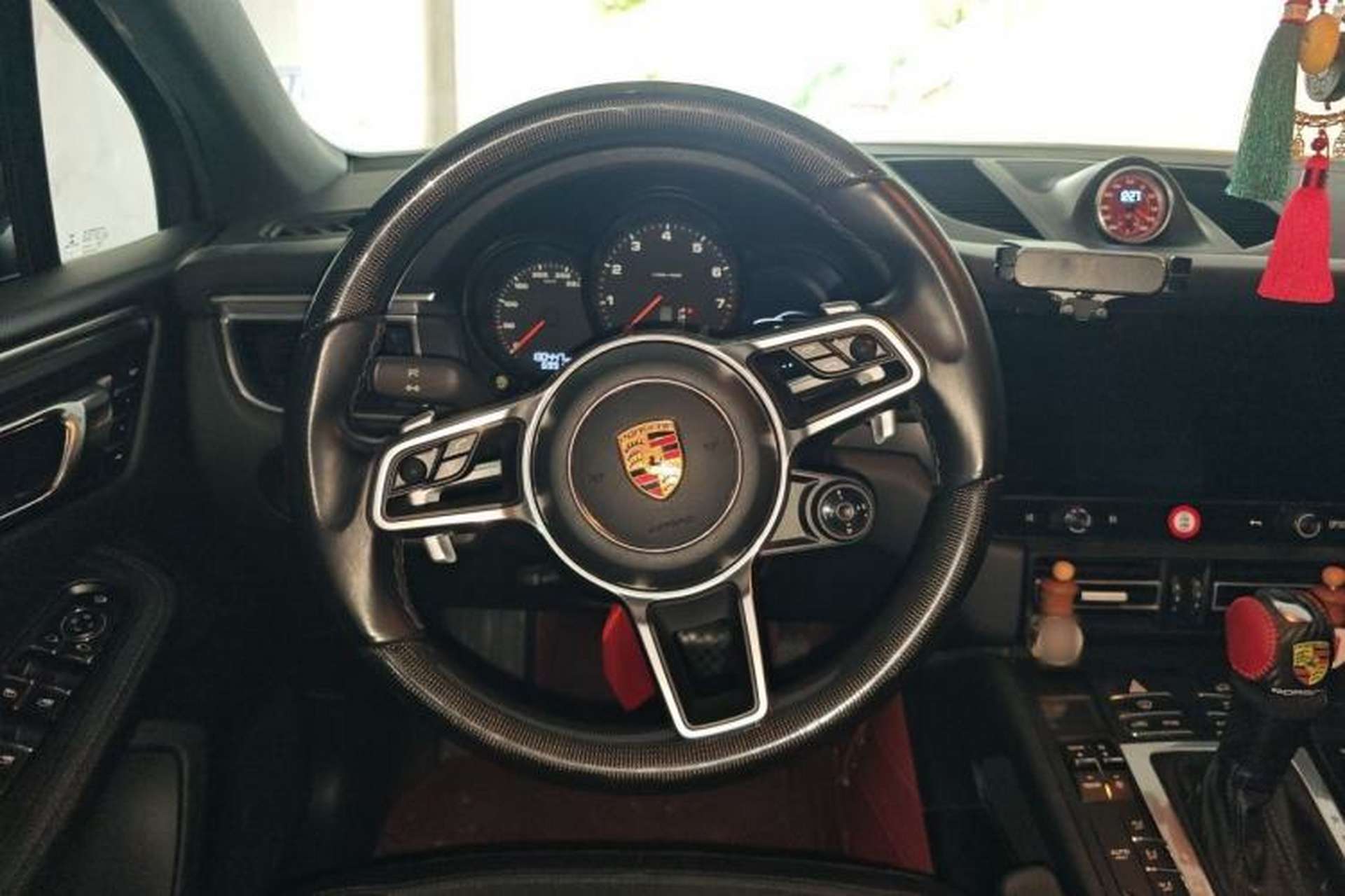 Used Porsche Macan 2017 Macan 2.0T Steering Wheel