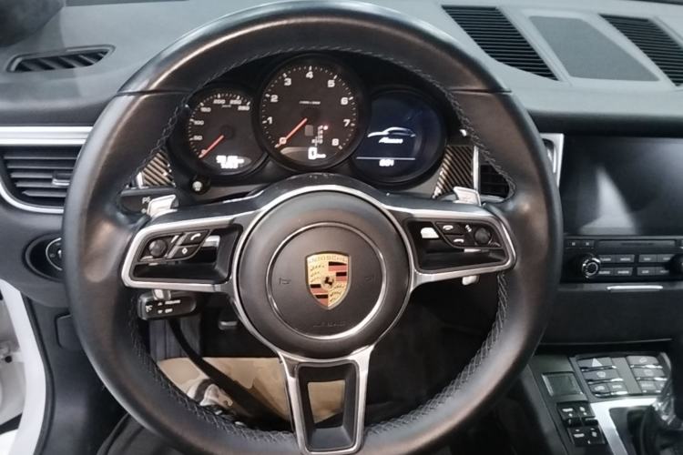 Used Porsche Macan 2017 Macan 2.0T Steering Wheel