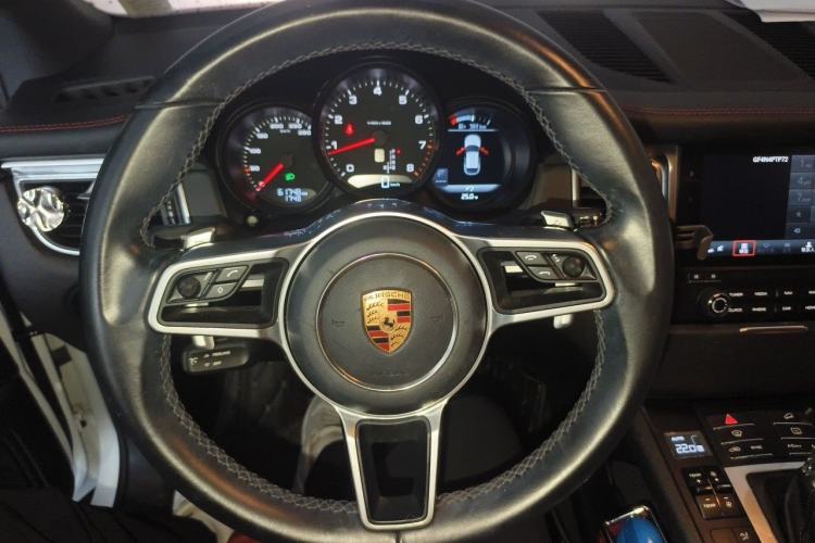 Used Porsche Macan 2017 Macan 2.0T Steering Wheel