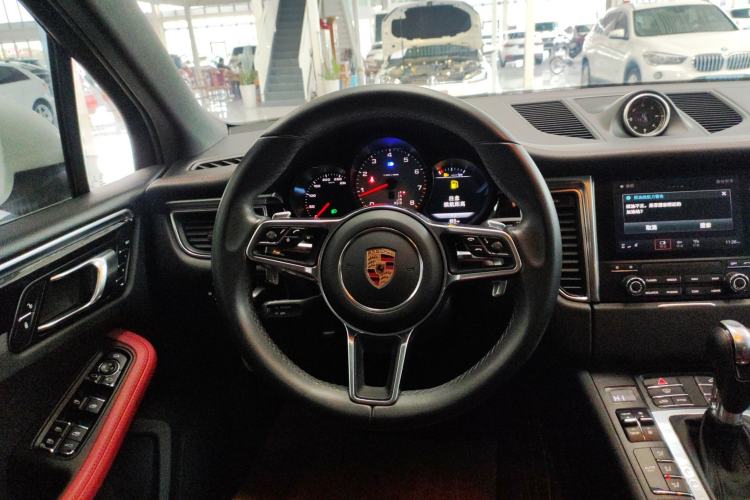Used Porsche Macan 2017 Macan S 3.0T Steering Wheel