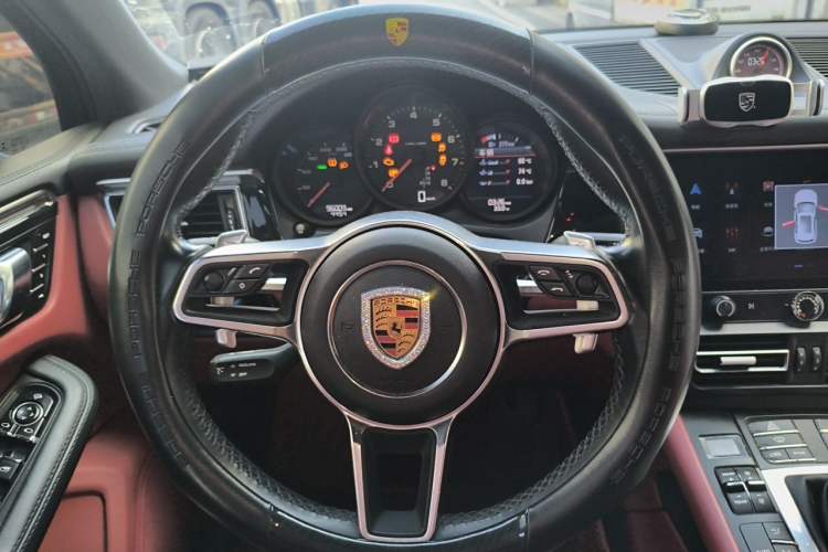 Used Porsche Macan 2017 Macan 2.0T Steering Wheel