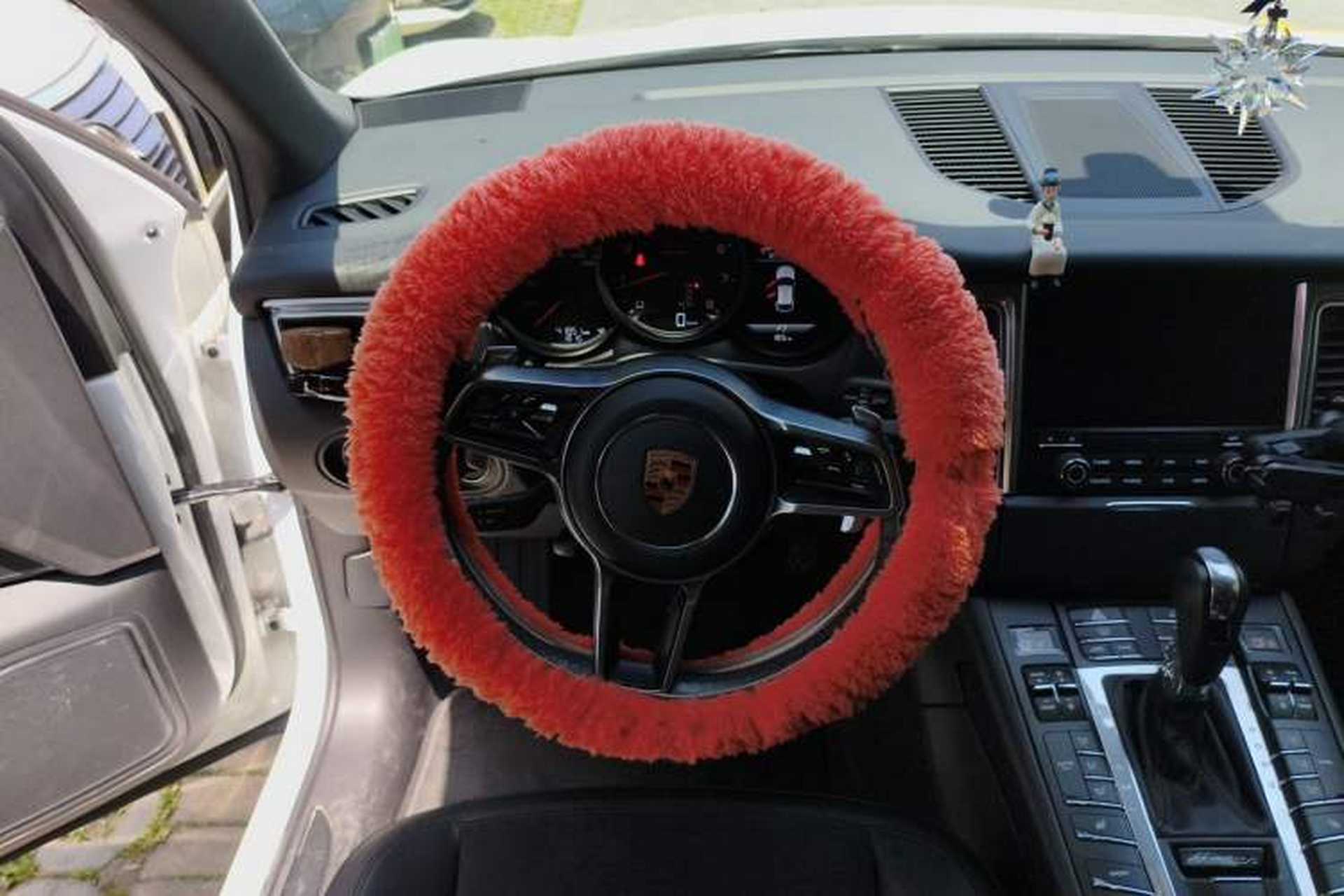 Used Porsche Macan 2017 Macan 2.0T Steering Wheel