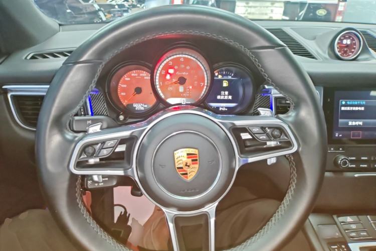 Used Porsche Macan 2017 Macan 2.0T Steering Wheel