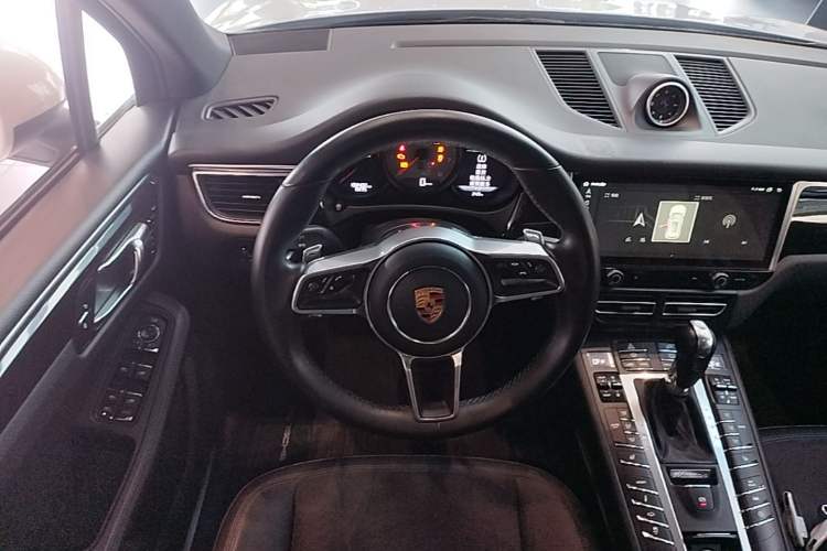 Used Porsche Macan 2017 Macan S 3.0T Steering Wheel
