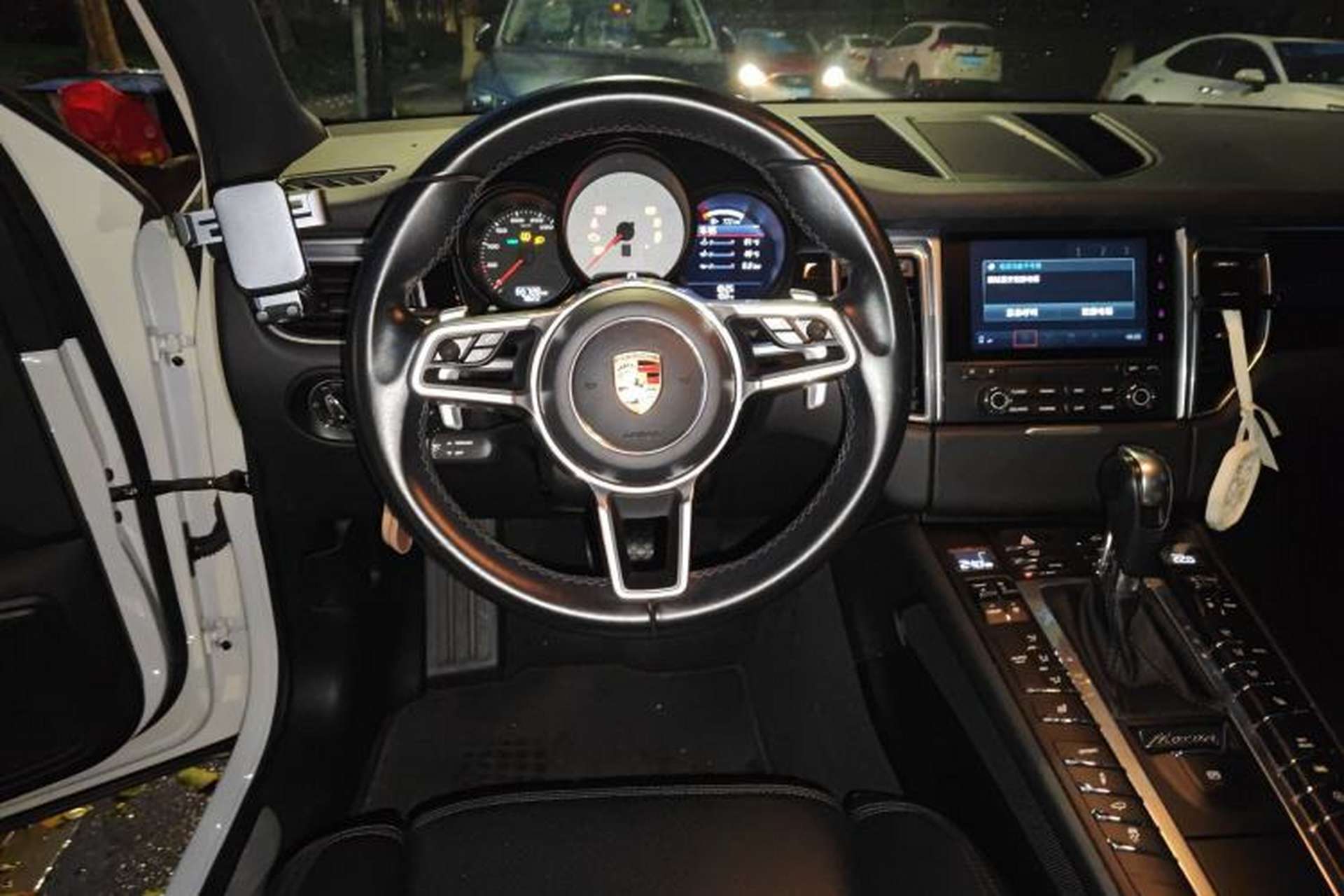 Used Porsche Macan 2017 Macan S 3.0T Steering Wheel