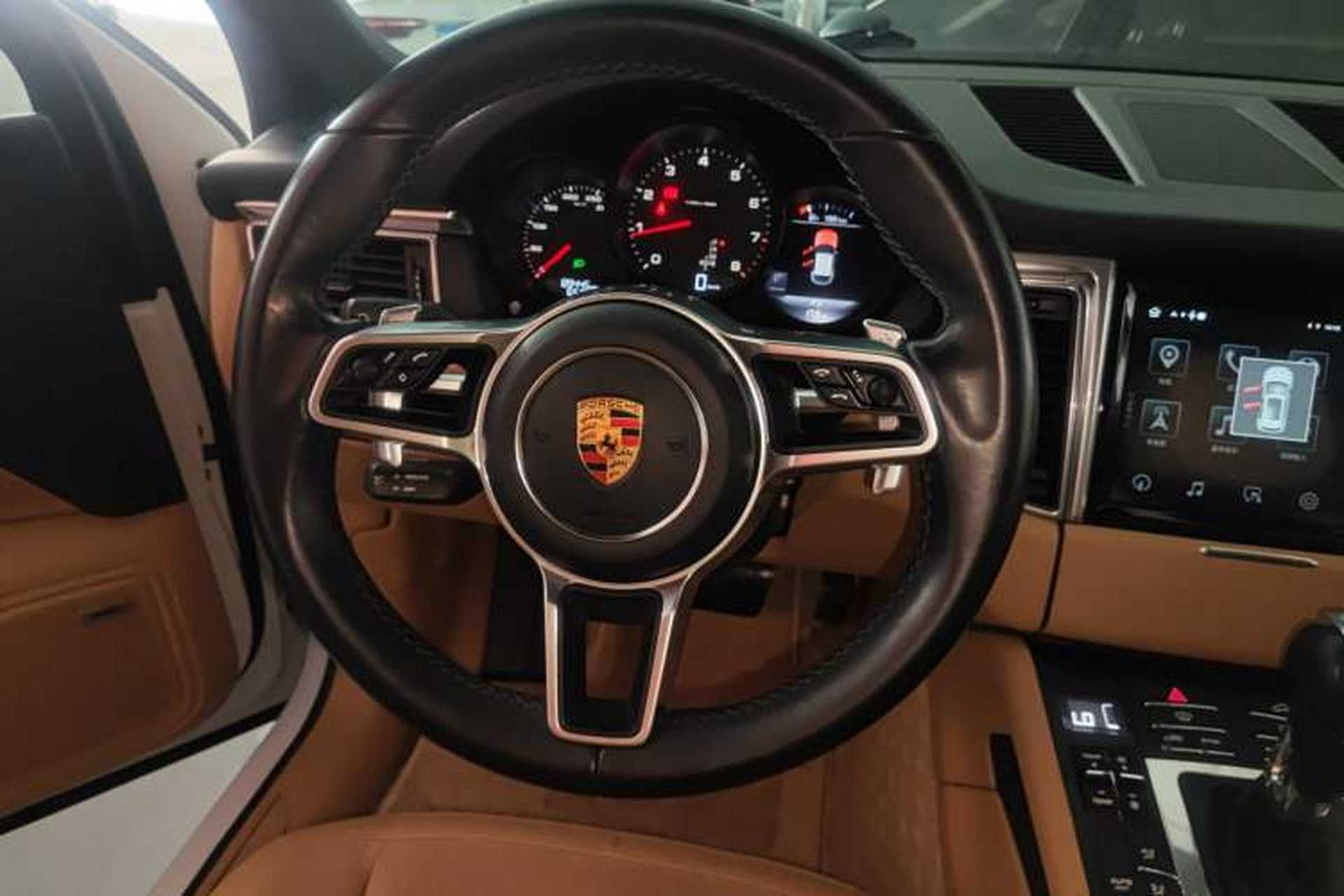 Used Porsche Macan 2017 Macan 2.0T Steering Wheel