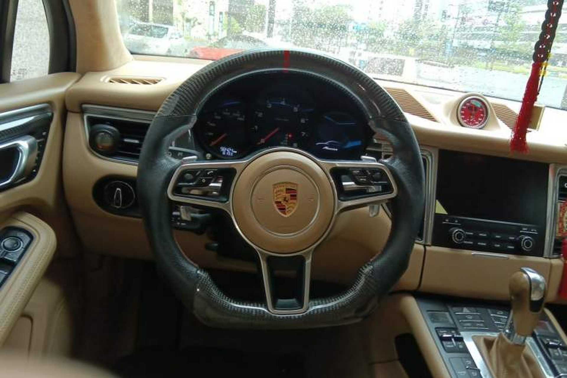 Used Porsche Macan 2017 Macan 2.0T Steering Wheel