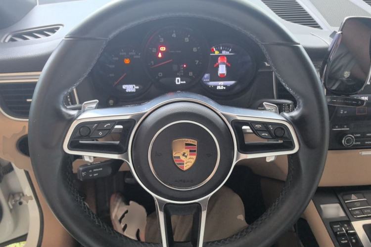 Used Porsche Macan 2017 Macan 2.0T Steering Wheel