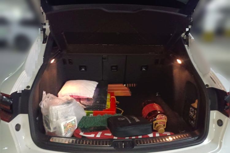 Used Porsche Macan 2017 Macan 2.0T Trunk