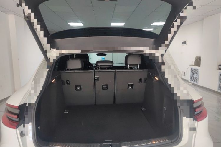 Used Porsche Macan 2017 Macan 2.0T Trunk