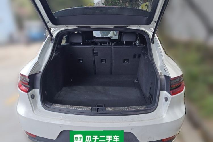 Used Porsche Macan 2017 Macan 2.0T Trunk
