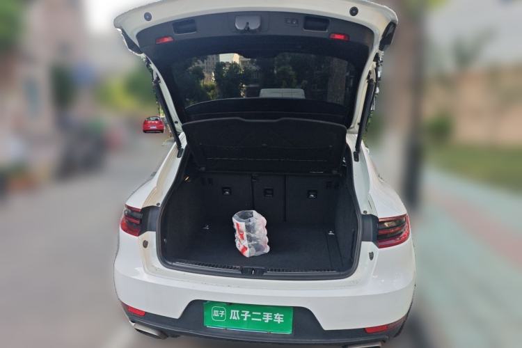 Used Porsche Macan 2017 Macan 2.0T Trunk