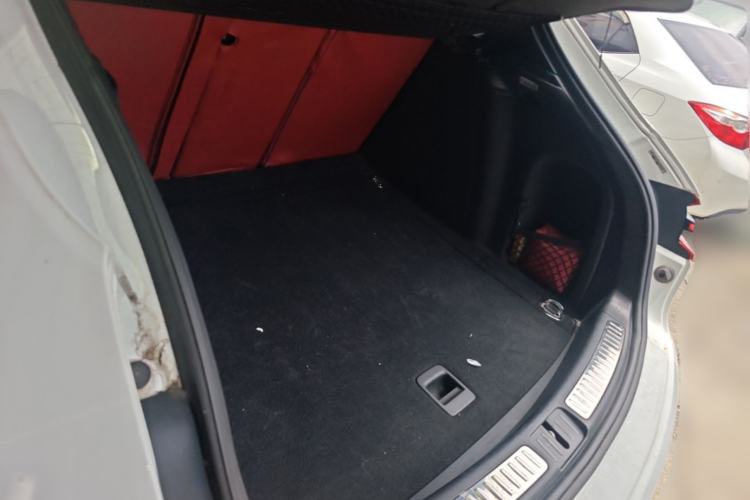 Used Porsche Macan 2017 Macan 2.0T Trunk