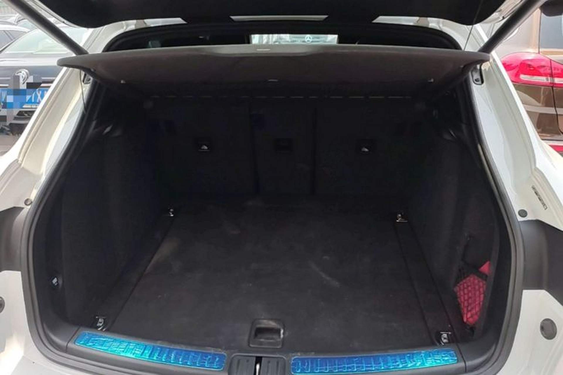 Used Porsche Macan 2017 Macan 2.0T Trunk