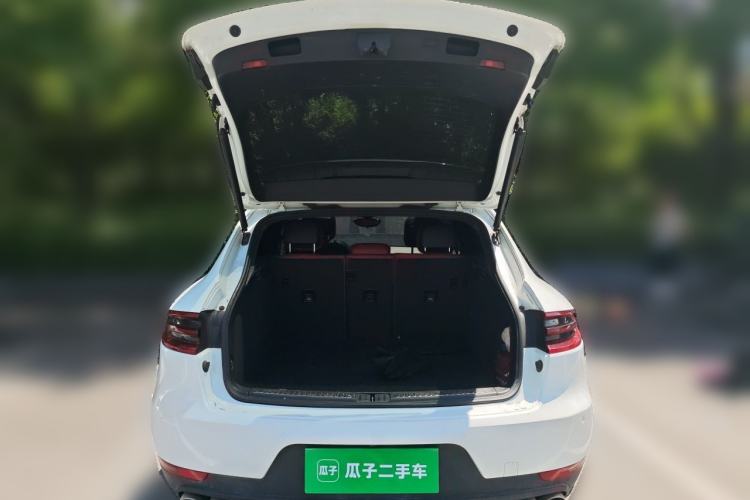 Used Porsche Macan 2017 Macan 2.0T Trunk