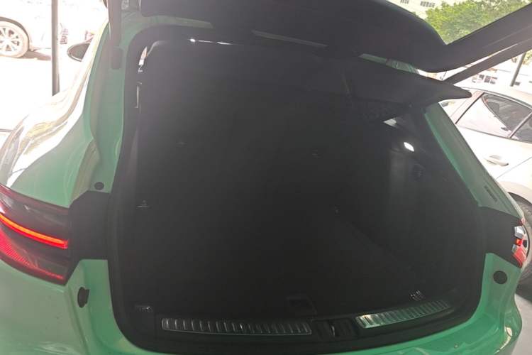 Used Porsche Macan 2017 Macan S 3.0T Trunk