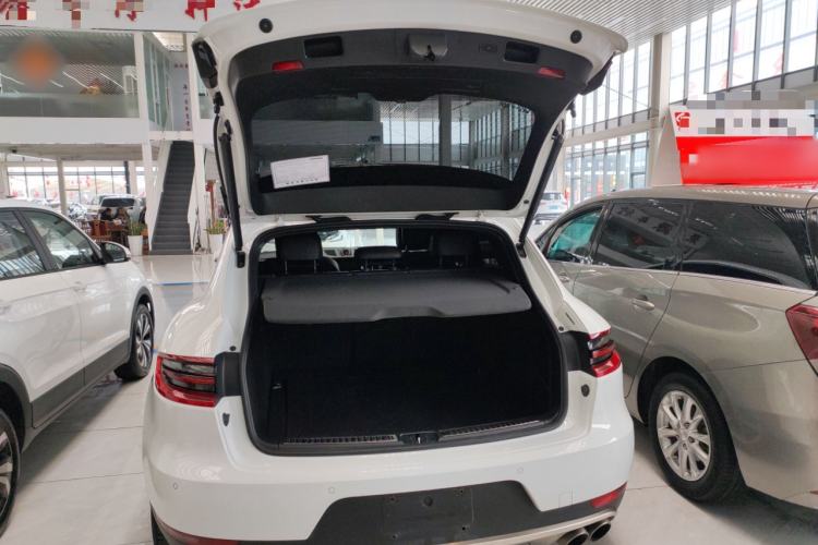 Used Porsche Macan 2017 Macan S 3.0T Trunk