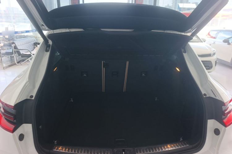 Used Porsche Macan 2017 Macan S 3.0T Trunk