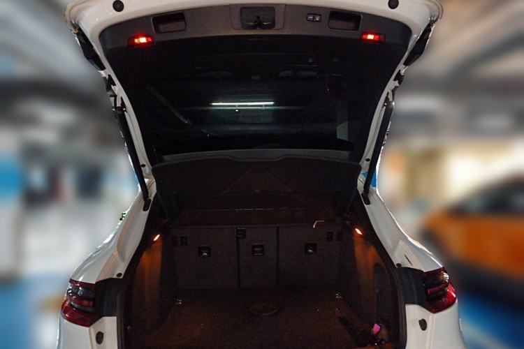Used Porsche Macan 2017 Macan 2.0T Trunk