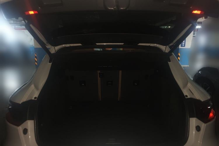 Used Porsche Macan 2017 Macan 2.0T Trunk