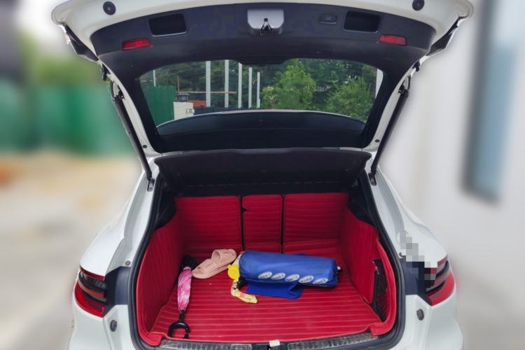 Used Porsche Macan 2017 Macan 2.0T Trunk