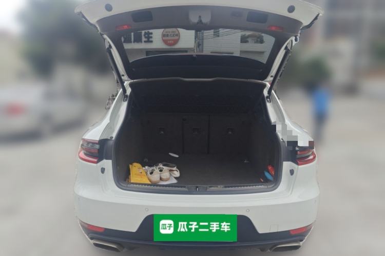Used Porsche Macan 2017 Macan 2.0T Trunk