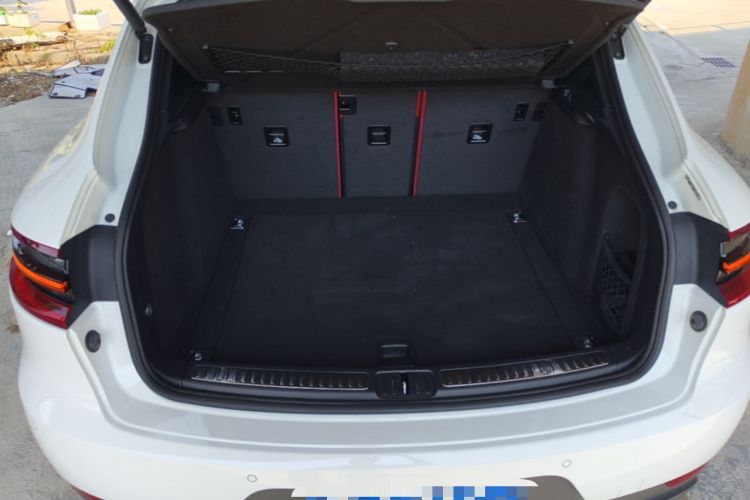 Used Porsche Macan 2017 Macan 2.0T Trunk