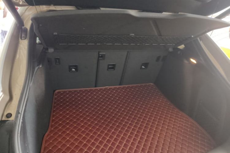 Used Porsche Macan 2017 Macan 2.0T Trunk