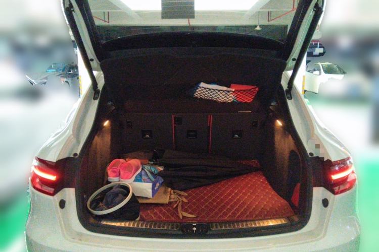 Used Porsche Macan 2017 Macan 2.0T Trunk